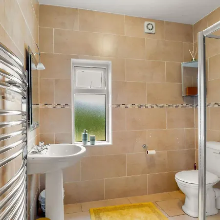 Holiday home Wallace Cottage *