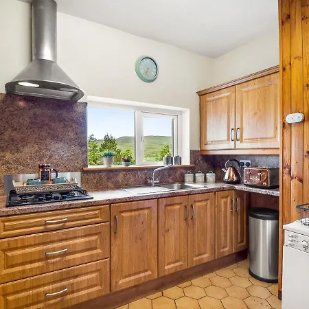 Holiday home Wallace Cottage *
