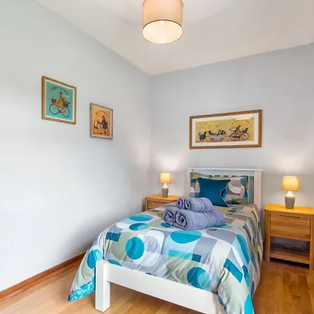 Wallace Cottage Holiday home