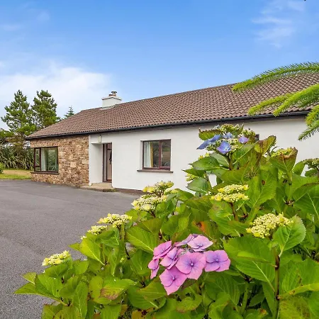 Holiday home Wallace Cottage
